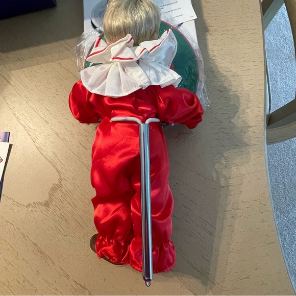 Tommy the Clown Porcelain Doll McClelland Circus Reco Knowles Ashton Drake box - Picture 5 of 16